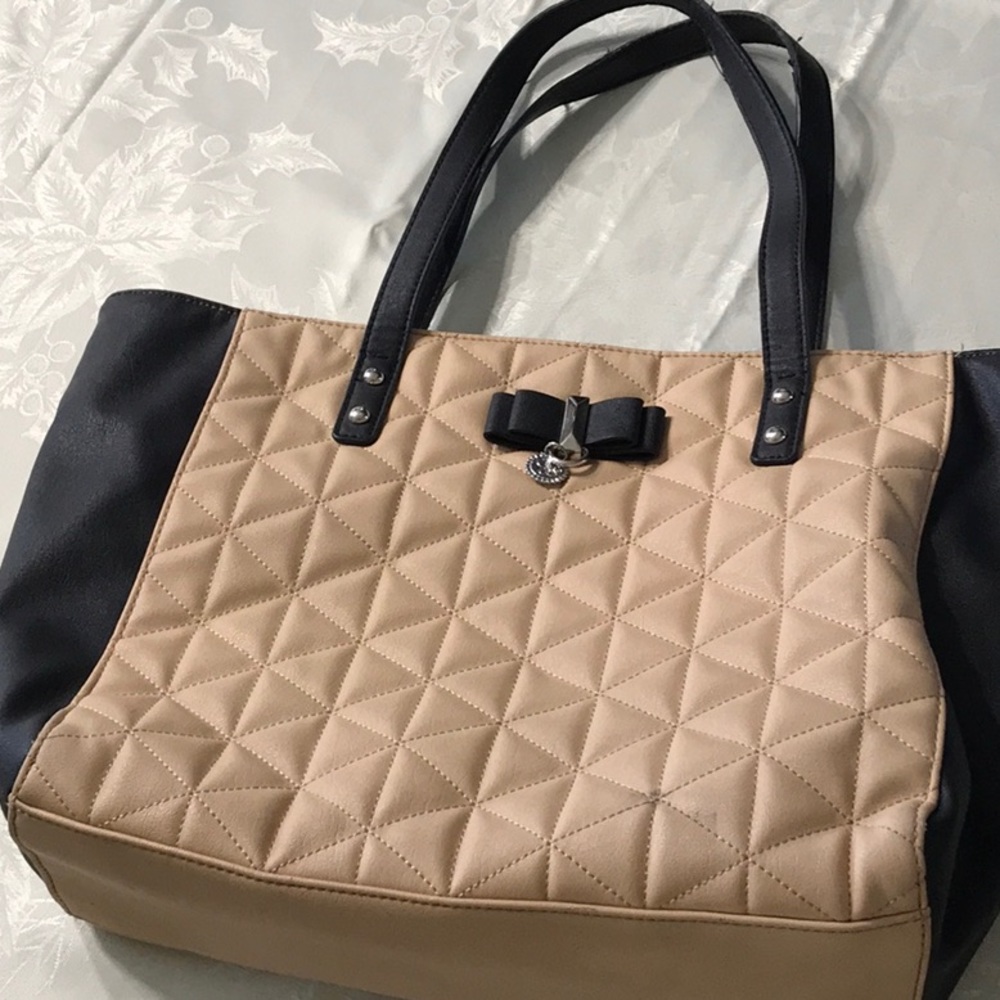 Jessica Simpson~~Handbag 🤎 - Picture 3 of 9